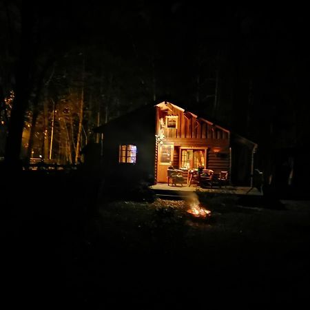 Holzhaus Waldwichtel Am Wald Und See Нойруппин Экстерьер фото